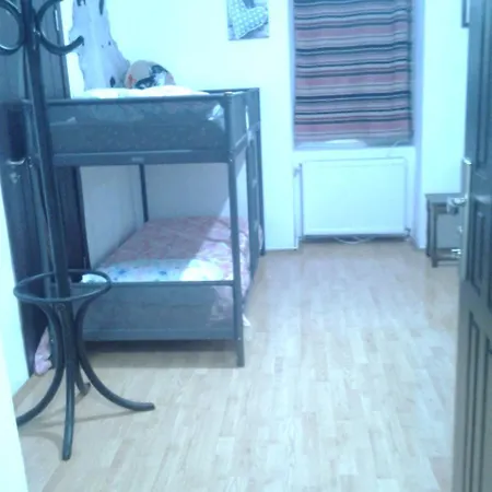 Hostel Leyla *