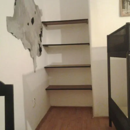 Leyla Hostel *