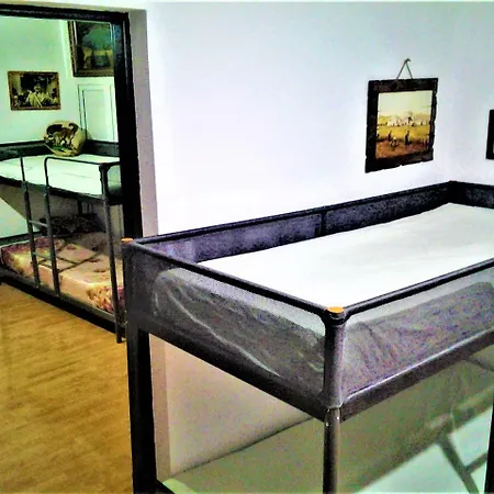 Hostel Leyla *